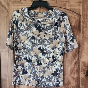 LOFT Gray Sailor Collar Blouse with Chic Style